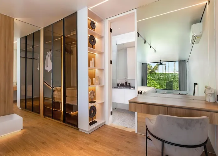 Alex Complex N5 Villa
