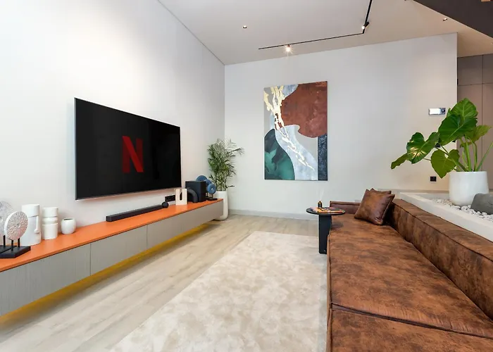 Alex Complex N5 Villa